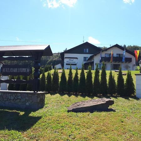 Hotel Bergwiesen - Zimmer Mit Balkon Oder Terasse Lohr Екстериор снимка